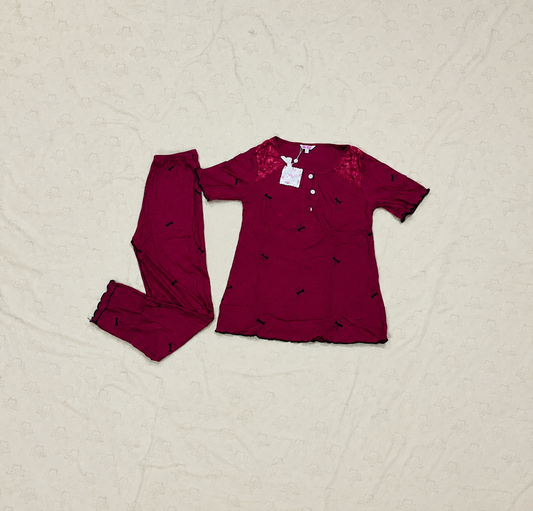 RED HALF-SLEEVE WEAR