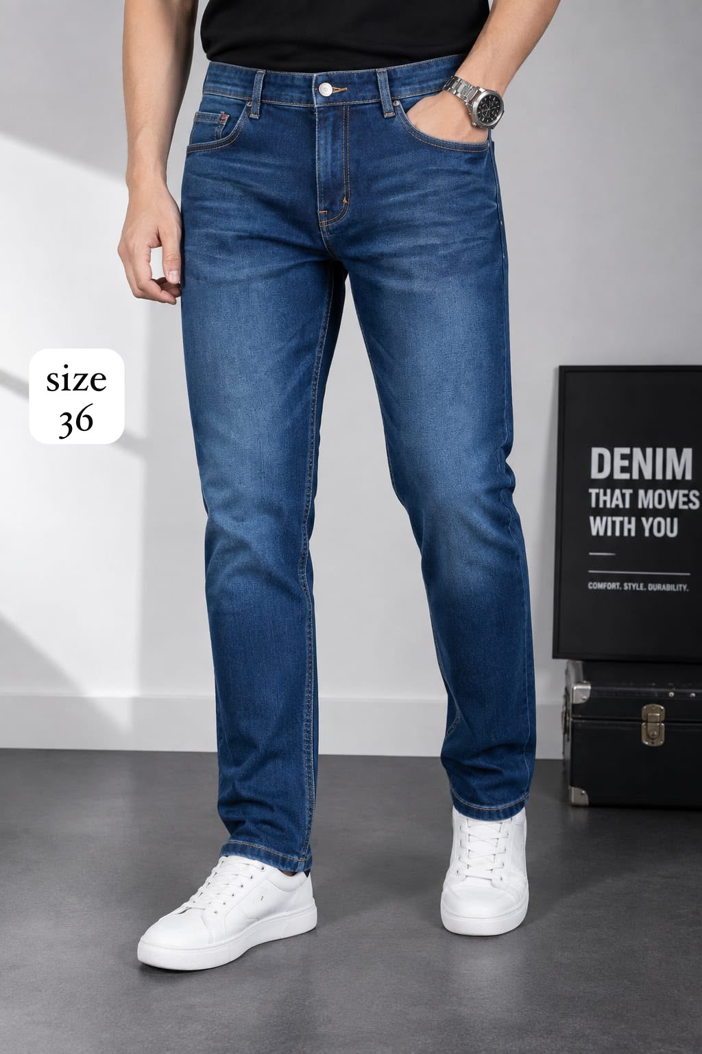 Men’s Classic Straight-Fit Denim Jeans