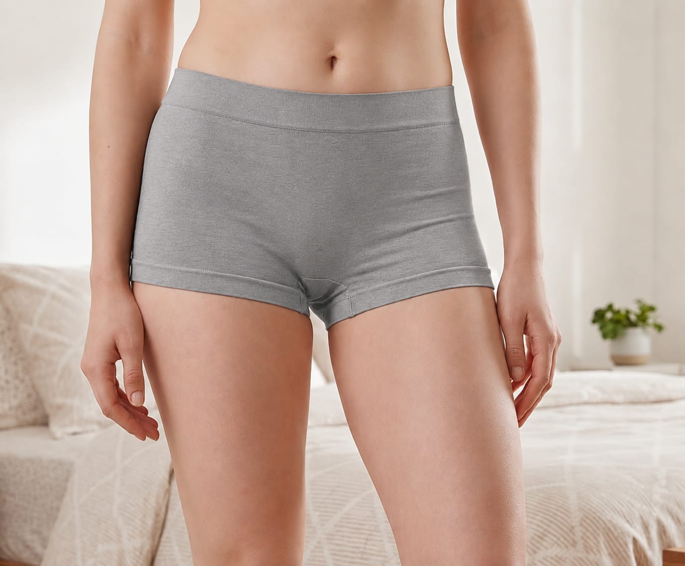 Women’s Seamless Cotton Boy Shorts – High-Waist Comfort Underwear